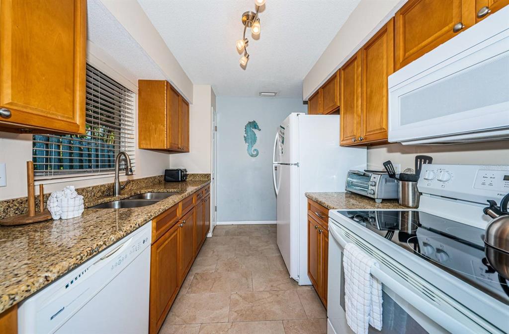 6020 Midnight Pass Road, Unit 40 Sarasota, FL 34242 - Photo 8 of 24