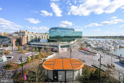 $2,750,000 | 601 Wharf Street Southwest, Unit 402, Washington, DC 20024