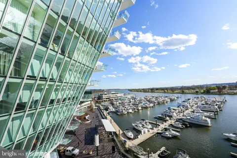 $2,750,000 | 601 Wharf Street Southwest, Unit 402, Washington, DC 20024