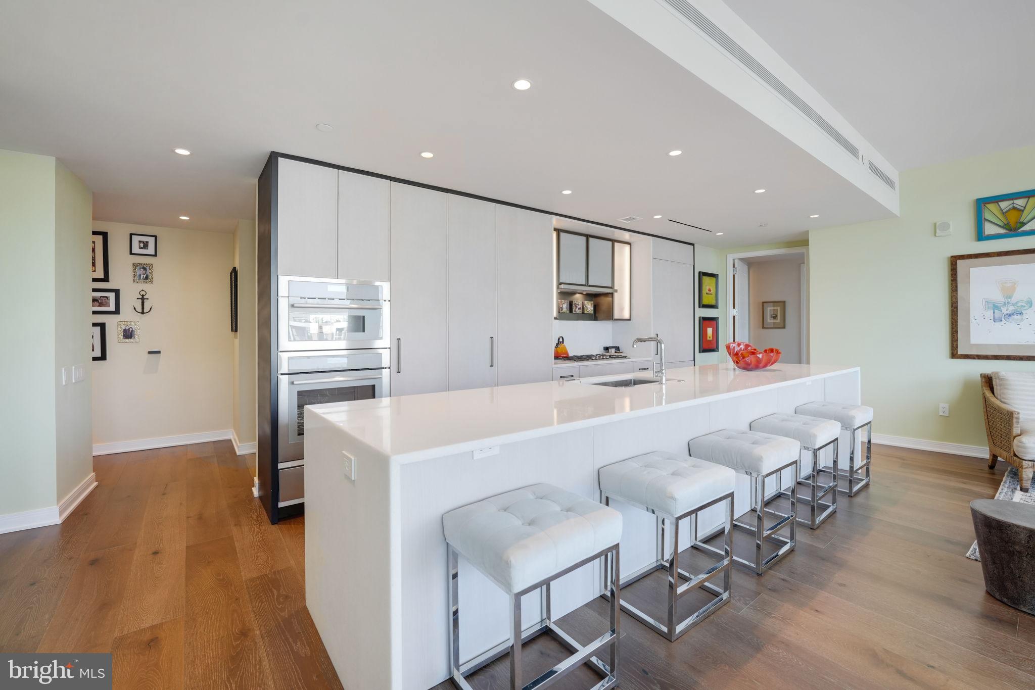 601 Wharf Street Southwest, Unit 402 Washington, DC 20024 - Photo 5 of 67 Gorgeous custom kitchen with island