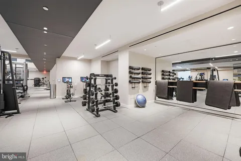 $2,750,000 | 601 Wharf Street Southwest, Unit 402, Washington, DC 20024