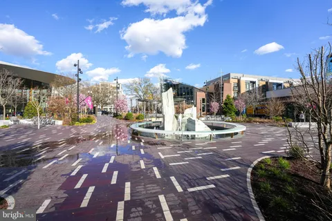 $2,750,000 | 601 Wharf Street Southwest, Unit 402, Washington, DC 20024