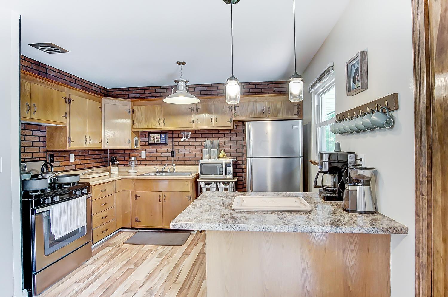 328 Regents Road Columbus, OH 43230 - Photo 6 of 18