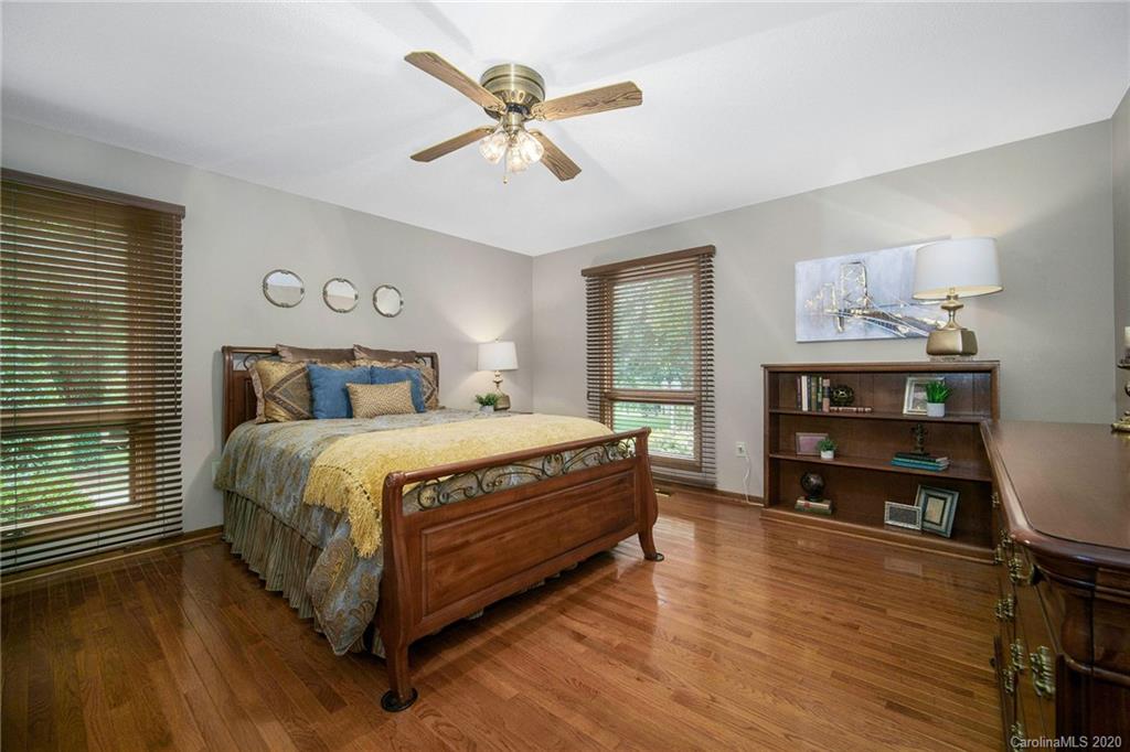21526 Sandy Cove Road Cornelius, NC 28031 - Photo 17 of 33 Gallery Image 17