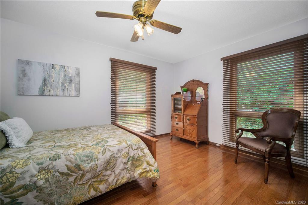 21526 Sandy Cove Road Cornelius, NC 28031 - Photo 22 of 33 Gallery Image 22