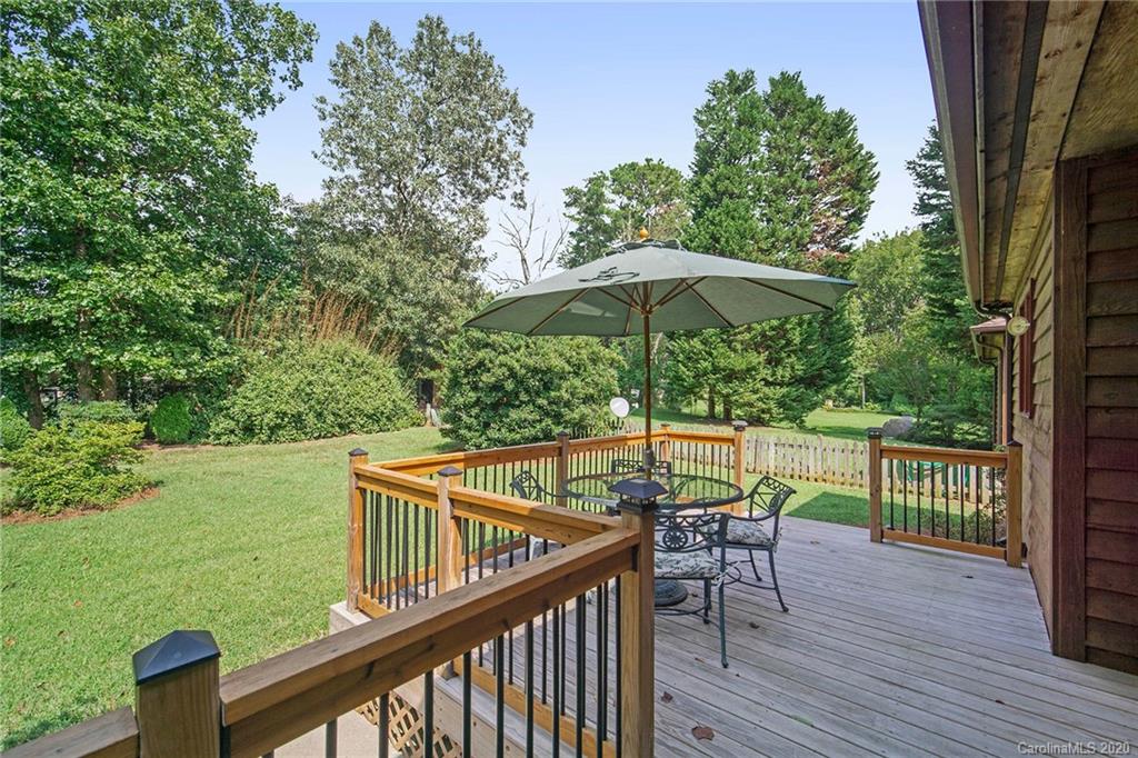 21526 Sandy Cove Road Cornelius, NC 28031 - Photo 25 of 33 Gallery Image 25