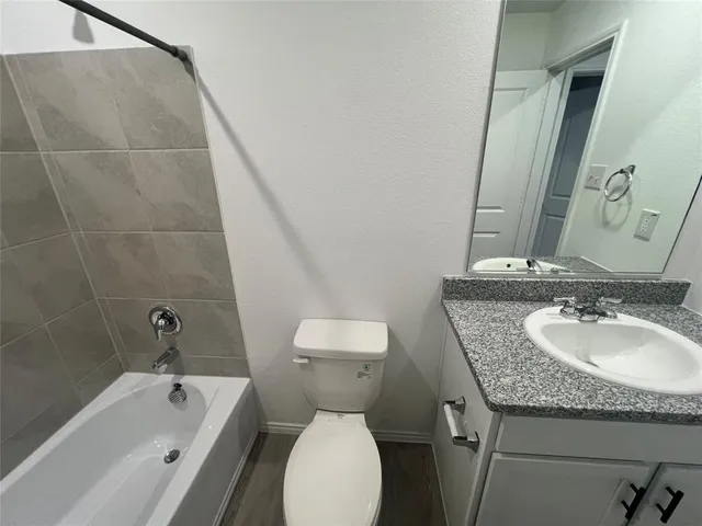 $1,950 | 9012 Red Fox Trail, McKinney, TX 75071