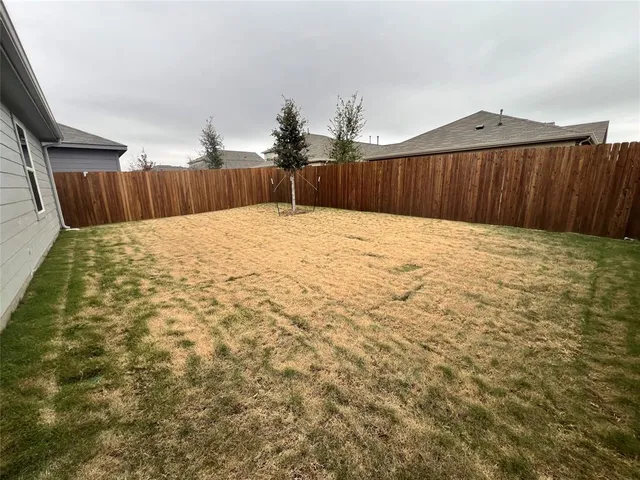 $1,950 | 9012 Red Fox Trail, McKinney, TX 75071