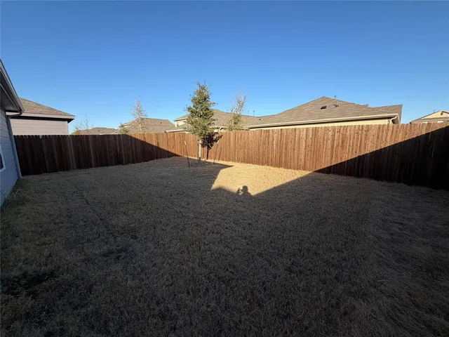 $1,950 | 9012 Red Fox Trail, McKinney, TX 75071