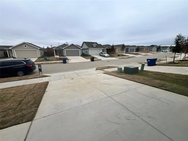 $1,950 | 9012 Red Fox Trail, McKinney, TX 75071