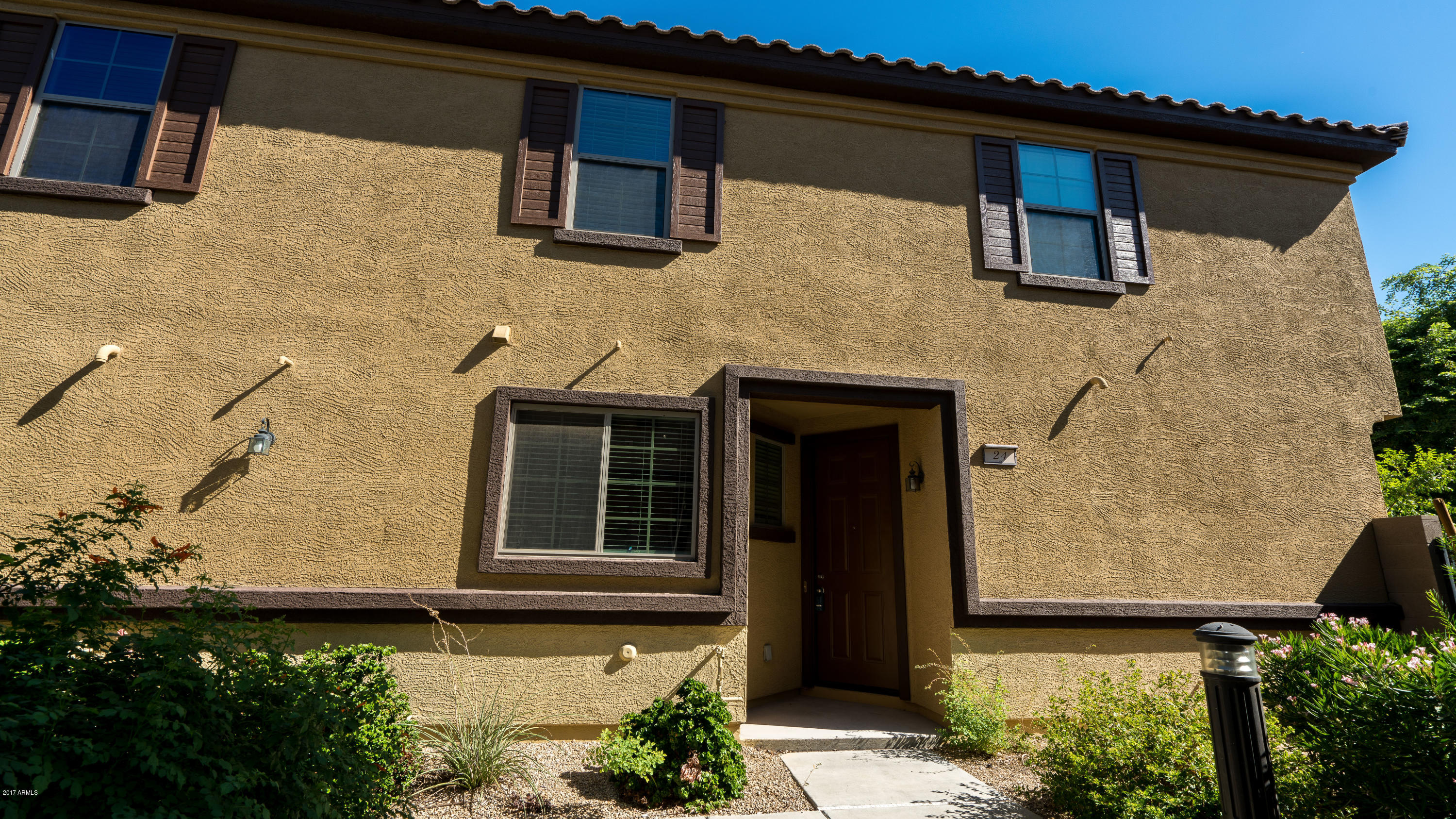 1250 South Rialto, Unit 24 Mesa, AZ 85209 - Photo 4 of 32 Lot-31