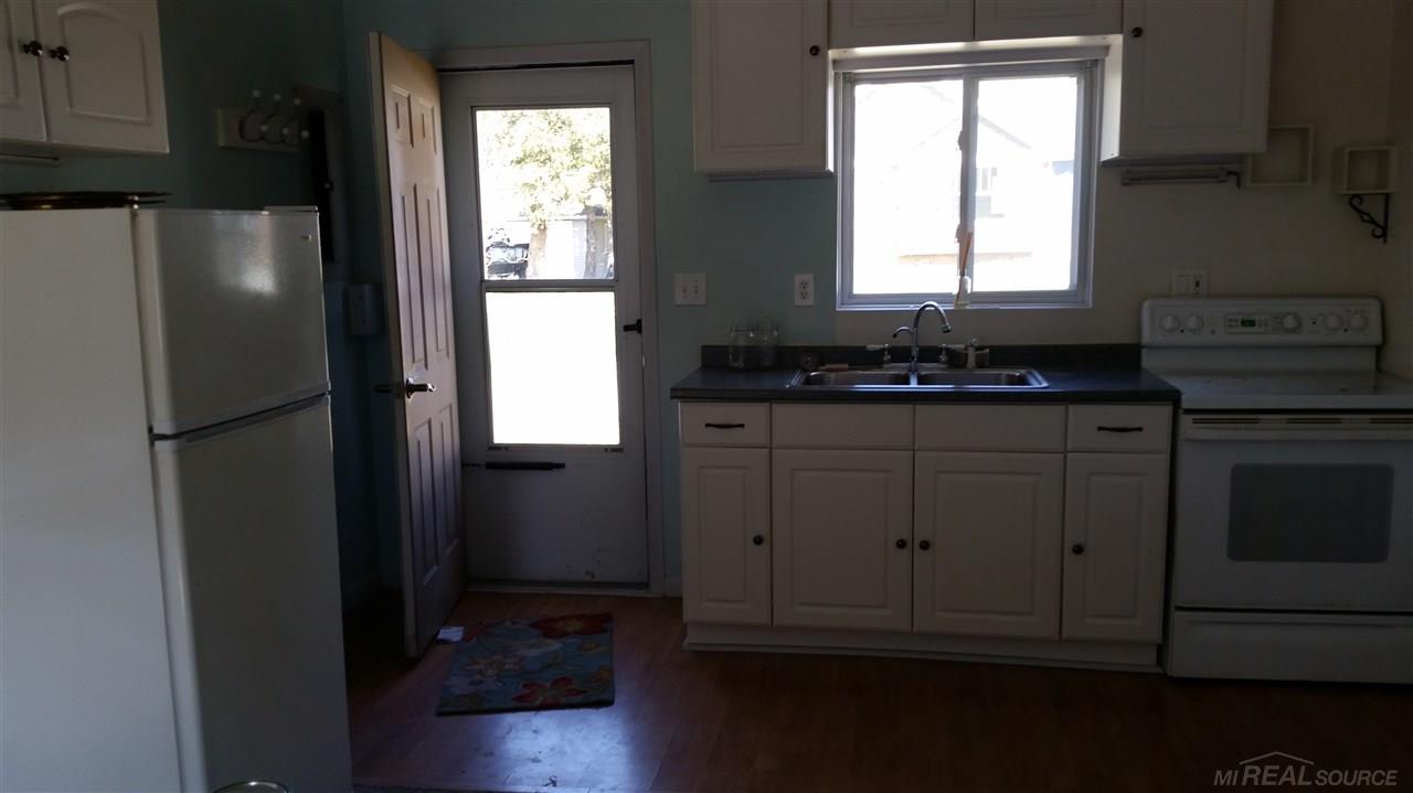6137 Lakeshore Road Lexington, MI 48450 - Photo 45 of 53