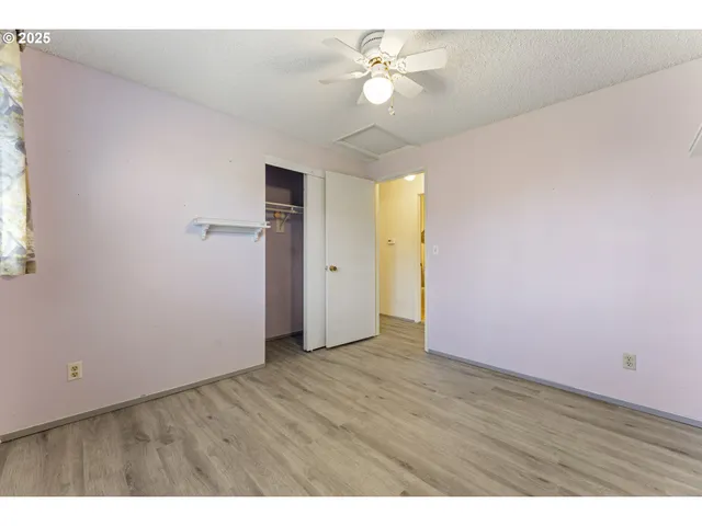 $455,000 | 820 Northeast Cochran Avenue, Gresham, OR 97030