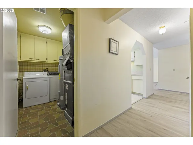 $455,000 | 820 Northeast Cochran Avenue, Gresham, OR 97030