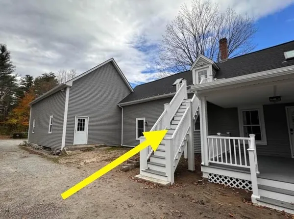 $680,000 | 123 East Main Street, Bradford, NH 03221