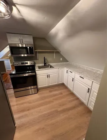 $680,000 | 123 East Main Street, Bradford, NH 03221