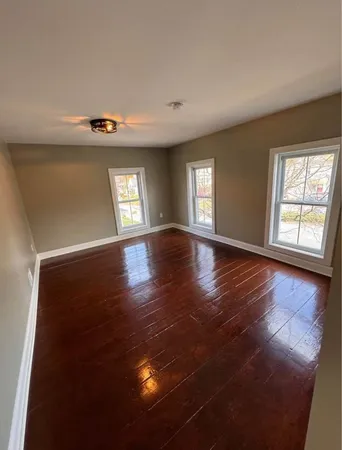 $680,000 | 123 East Main Street, Bradford, NH 03221