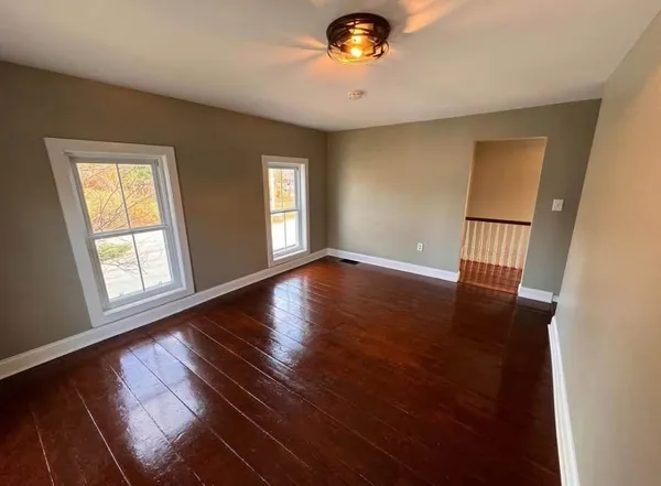 $680,000 | 123 East Main Street, Bradford, NH 03221