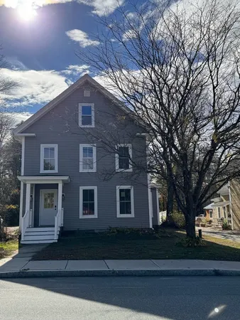 $680,000 | 123 East Main Street, Bradford, NH 03221