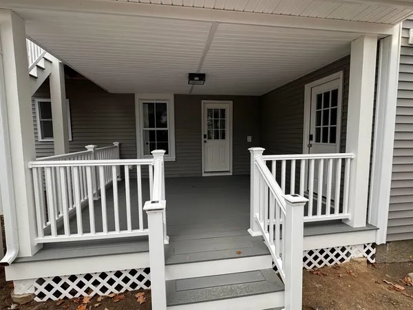 $680,000 | 123 East Main Street, Bradford, NH 03221