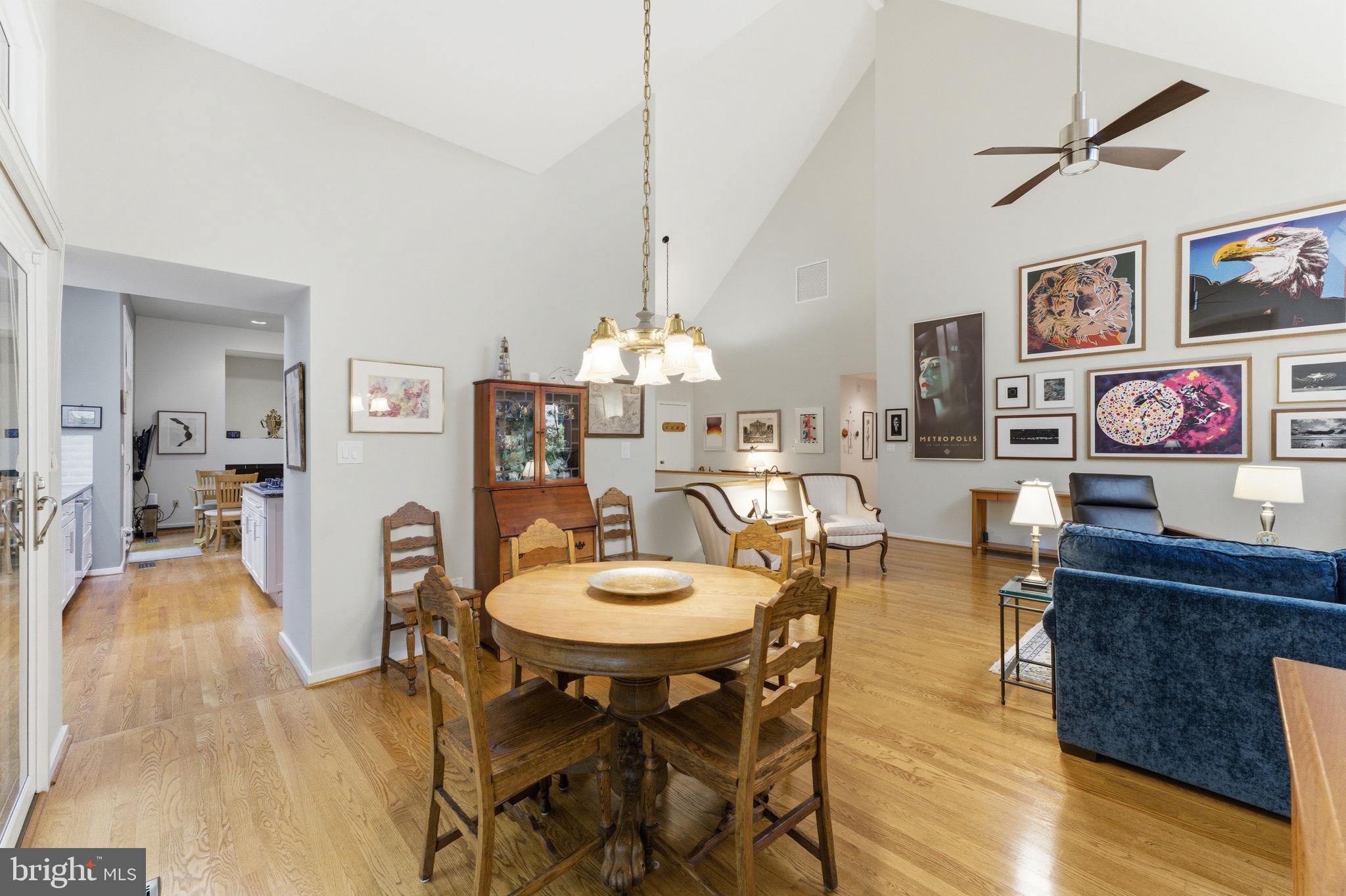 1608 Woodstock Lane Reston, VA 20194 - Photo 13 of 76