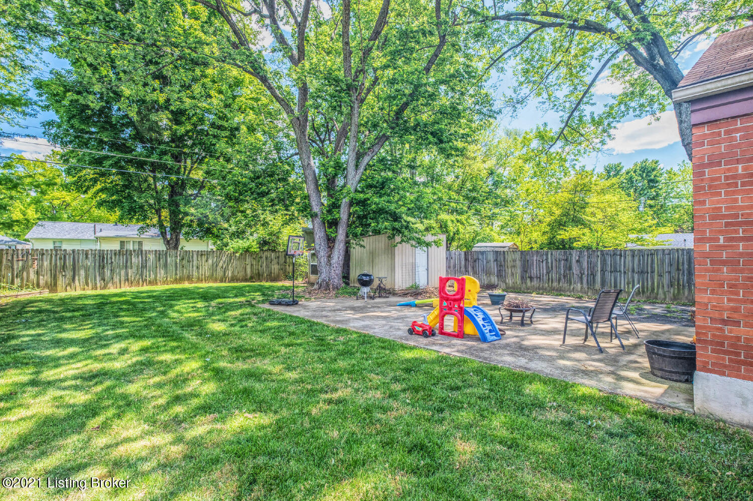 3223 Radiance Road Louisville, KY 40220 - Photo 33 of 35 Small-32