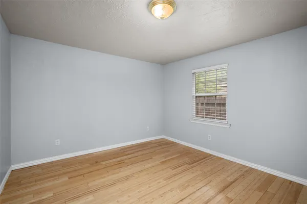 $1,475 | 1011 East 39th Street, Houston, TX 77022