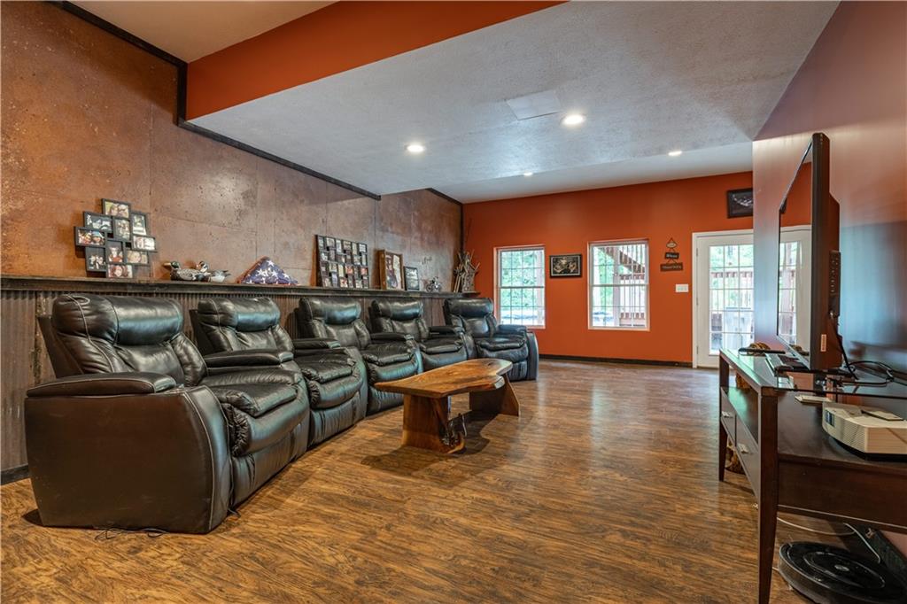 219 McCombs Road Venetia, PA 15367 - Photo 24 of 25 Gallery Image 24