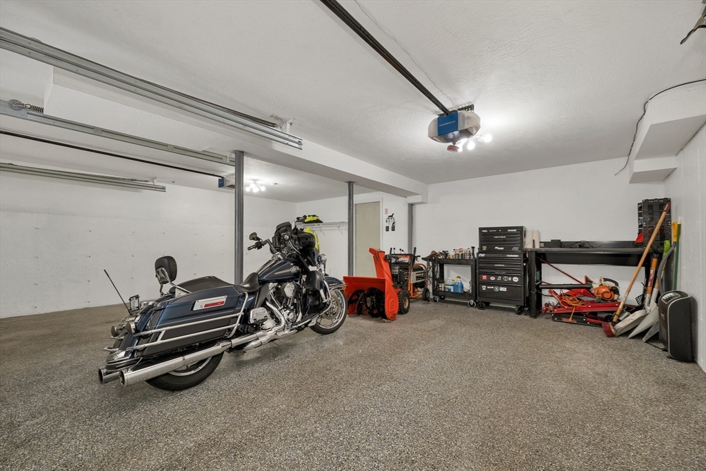 2 Celeste Terrace Sandown, NH 03873 - Photo 34 of 42