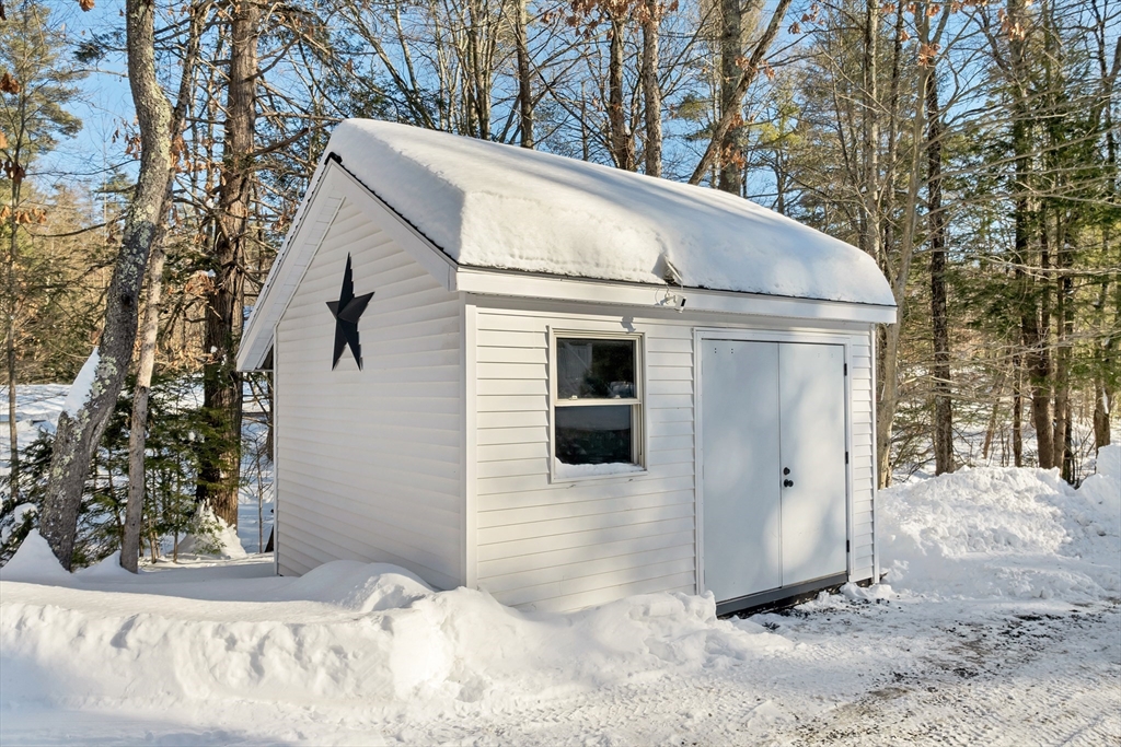 2 Celeste Terrace Sandown, NH 03873 - Photo 39 of 42