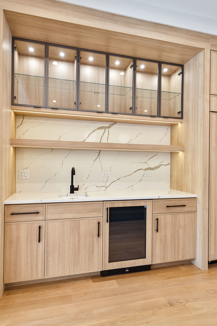 1907 West Wolfram Street Chicago, IL 60657 - Photo 12 of 35