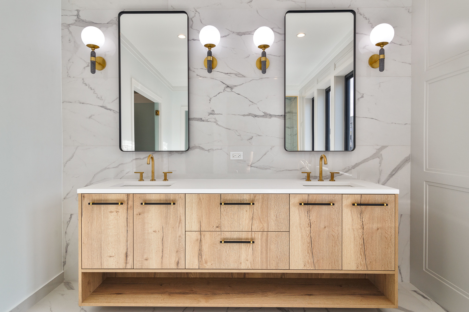 1907 West Wolfram Street Chicago, IL 60657 - Photo 20 of 35