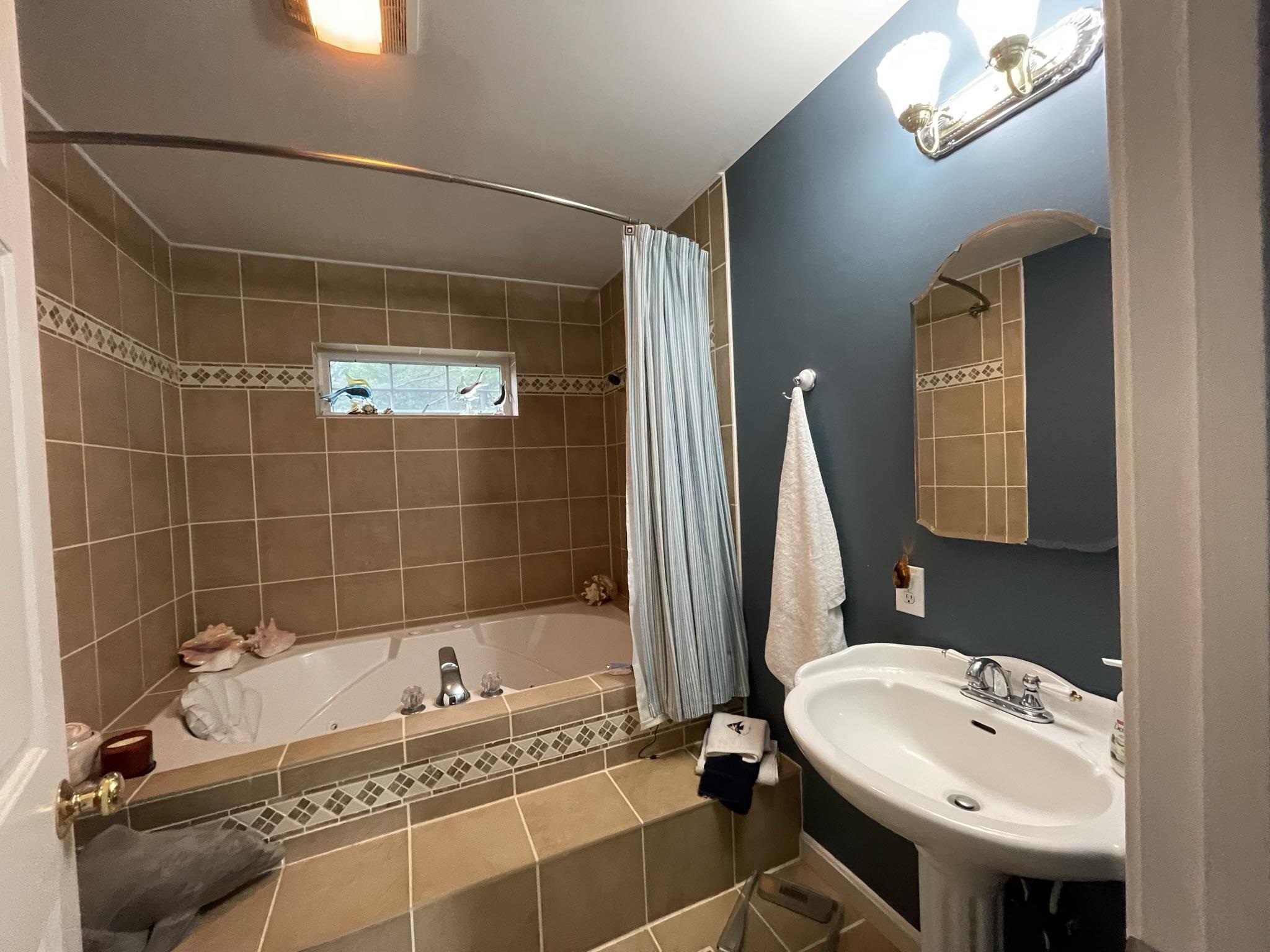 208 Spring Hill Road Waitsfield, VT 05673 - Photo 17 of 27