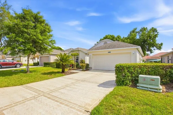 $319,000 | 3645 Rollingbrook Street, Clermont, FL 34711