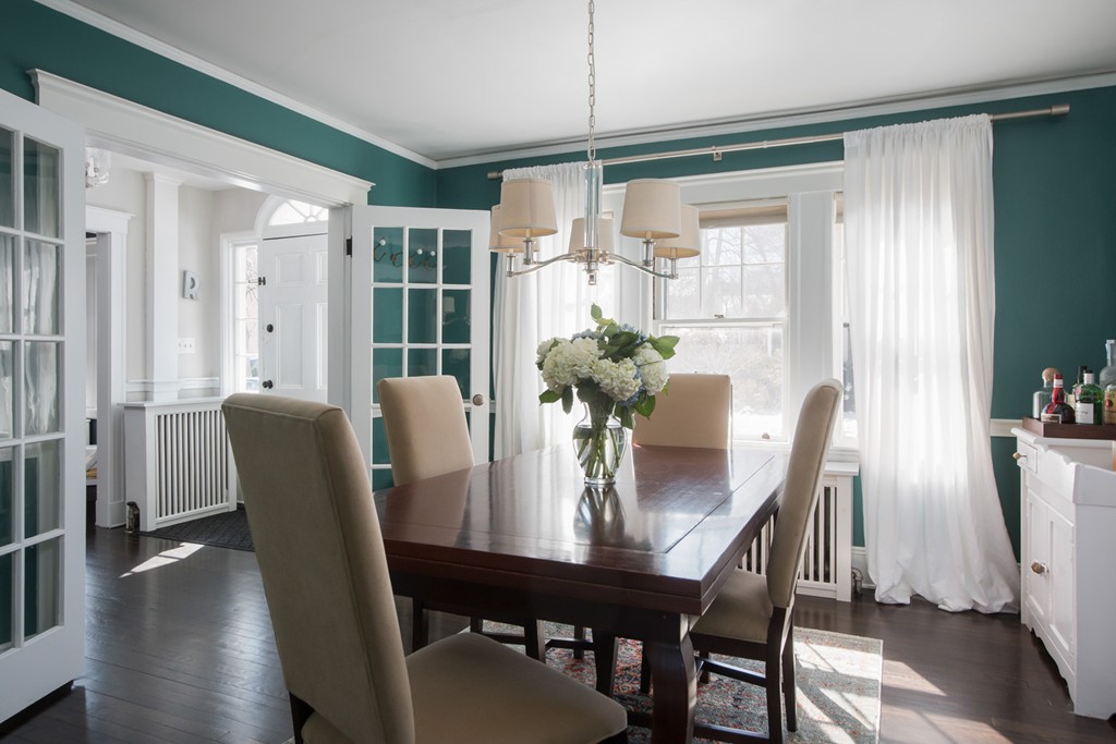 76 Governors Road Milton, MA 02186 - Photo 5 of 27