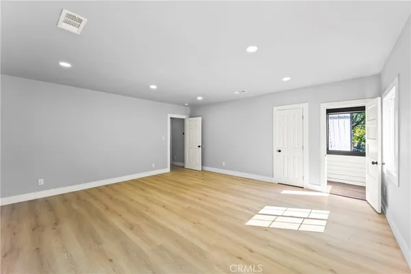 $8,500 | 379 Buena Loma Street, Altadena, CA 91001