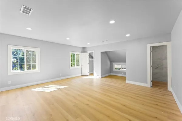$8,500 | 379 Buena Loma Street, Altadena, CA 91001