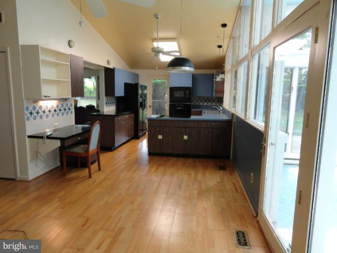 3515 Gardenview Road Pikesville, MD 21208 - Photo 1 of 25 Kitchen