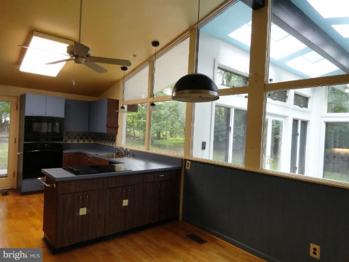 3515 Gardenview Road Pikesville, MD 21208 - Photo 12 of 25 Kitchen #3