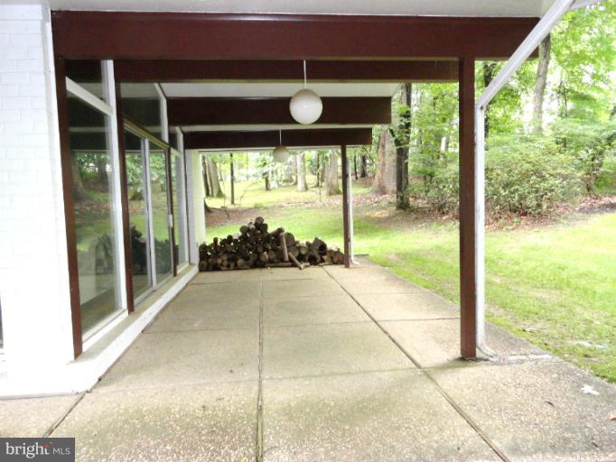 3515 Gardenview Road Pikesville, MD 21208 - Photo 13 of 25 Rear Patio