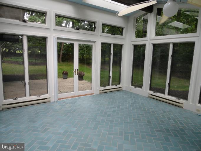3515 Gardenview Road Pikesville, MD 21208 - Photo 4 of 25 Sunroom #1