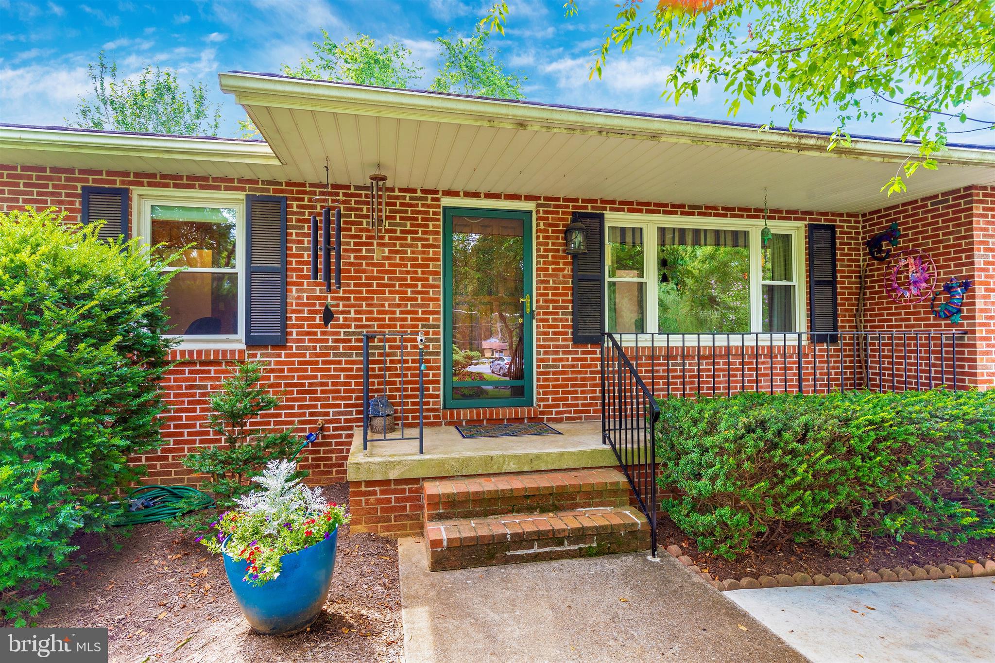 5400 Ridge Road Mount Airy, MD 21771 - Photo 35 of 35 Front Porch