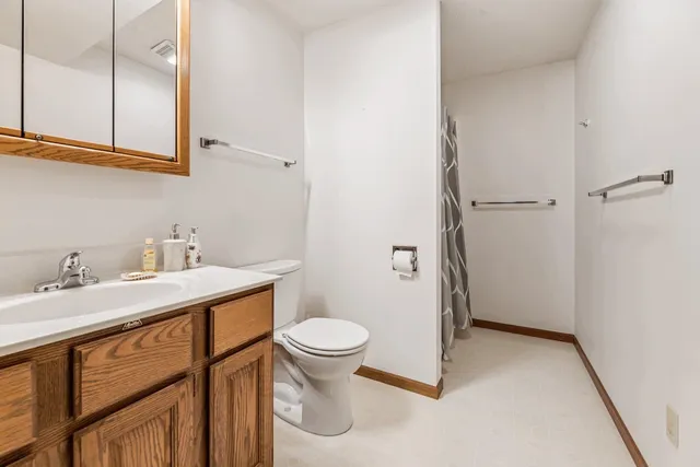 $499,000 | W8325 Larson Lane, New Lisbon, WI 53950