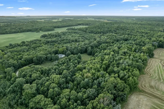 $499,000 | W8325 Larson Lane, New Lisbon, WI 53950