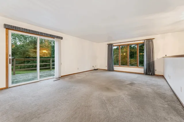 $499,000 | W8325 Larson Lane, New Lisbon, WI 53950