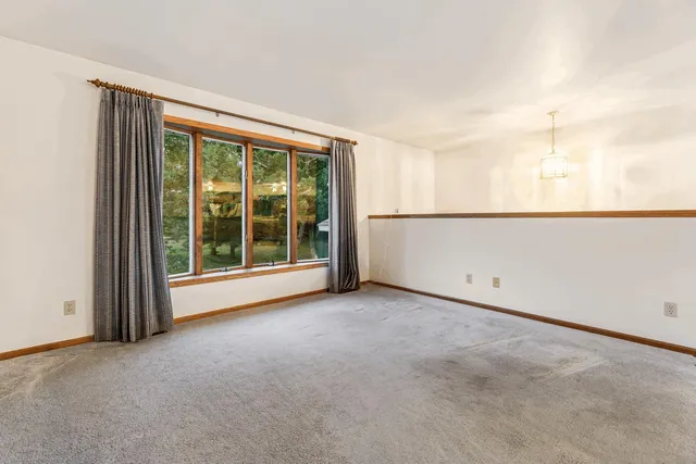 $499,000 | W8325 Larson Lane, New Lisbon, WI 53950