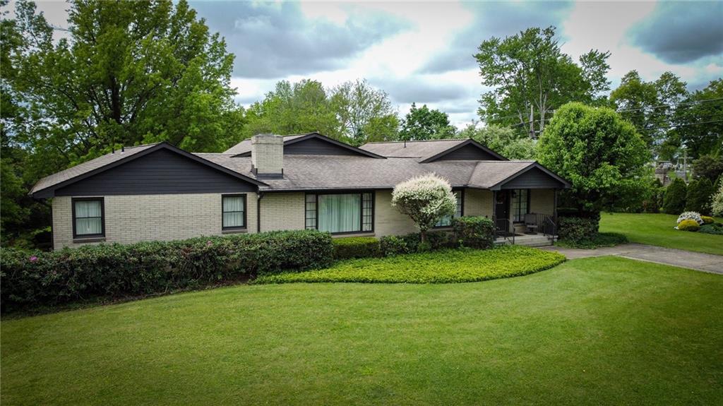 102 Belmont Road Butler, PA 16001 - Photo 1 of 47 Gallery Image 1