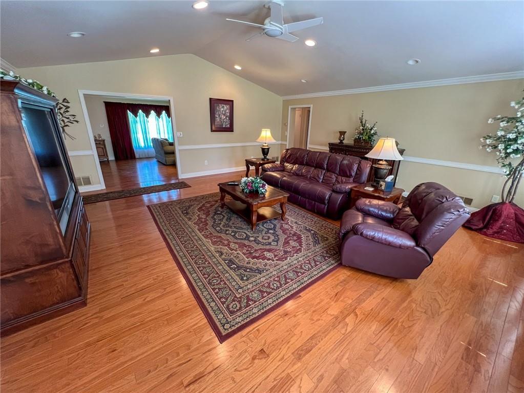 102 Belmont Road Butler, PA 16001 - Photo 18 of 47 Gallery Image 18