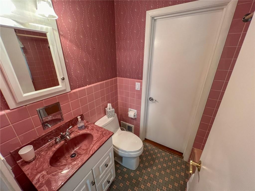 102 Belmont Road Butler, PA 16001 - Photo 32 of 47 Gallery Image 32