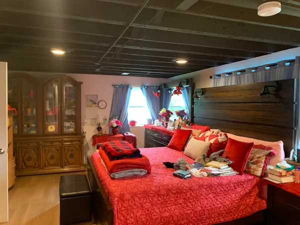 $3,860 | 3203 Oak Court, Hazel Crest, IL 60429